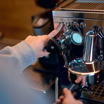 Graef Estessa Espresso Machine - Dual Pump, PID, Pressure Profiling Image 2